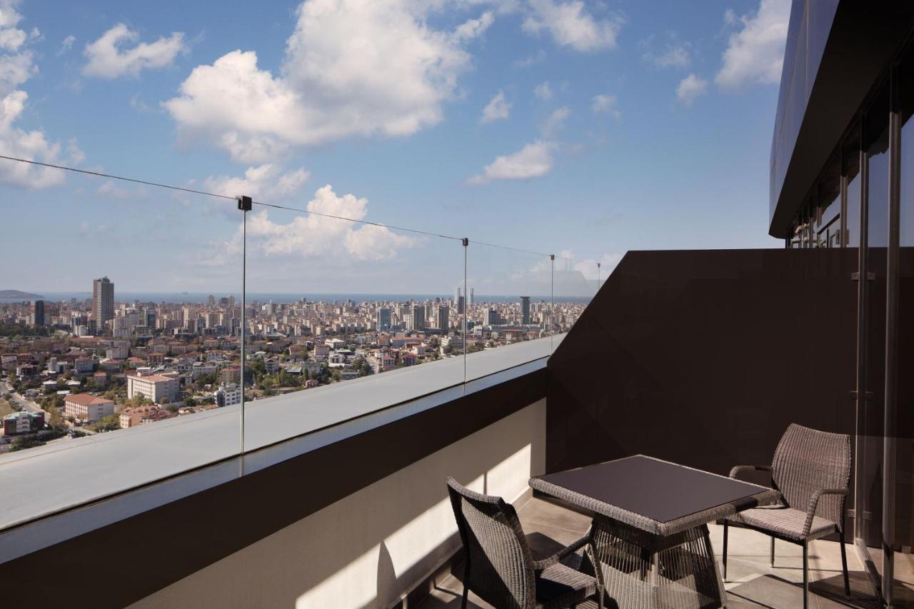 Sheraton Grand Istanbul Atasehir Exterior foto