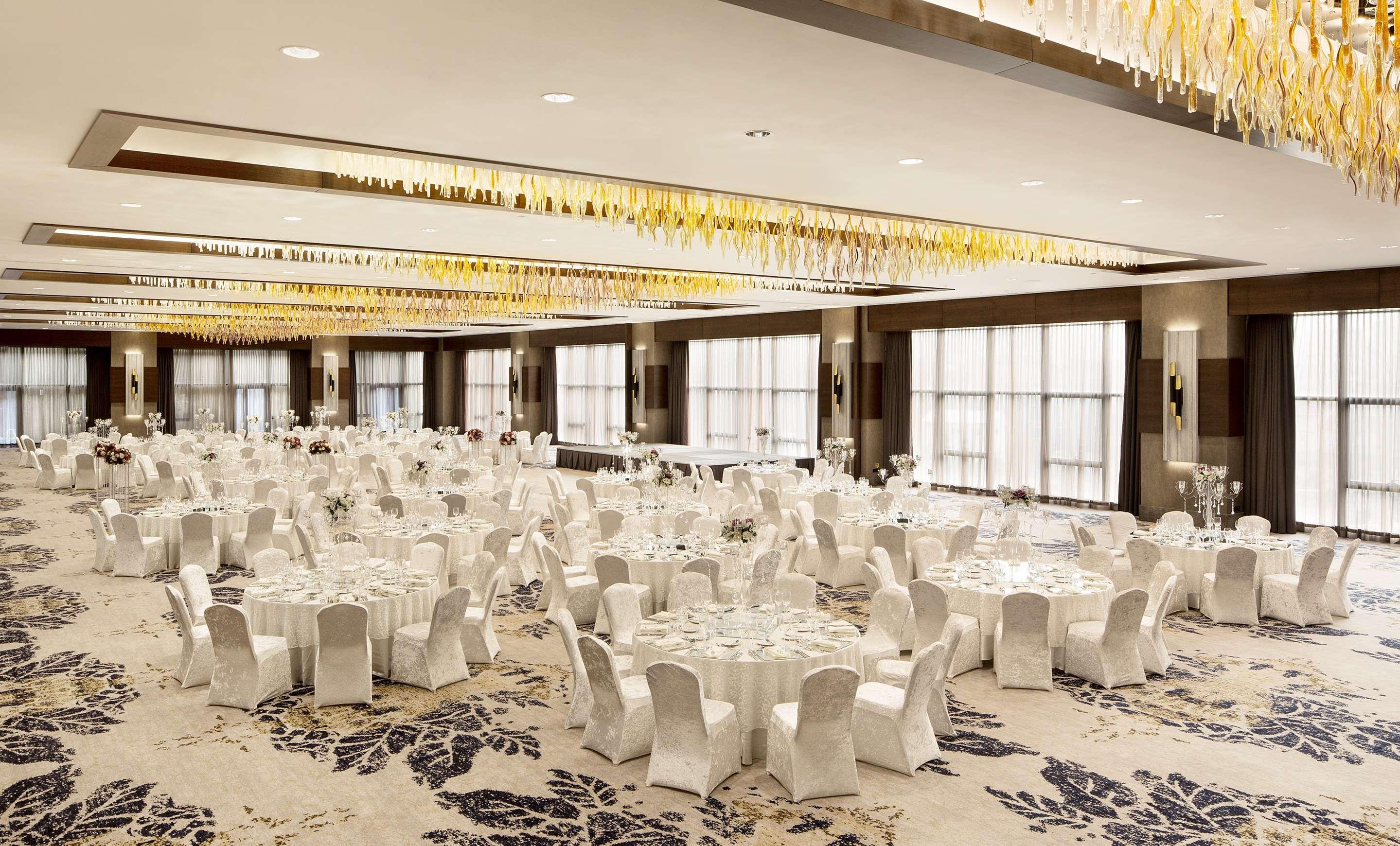 Sheraton Grand Istanbul Atasehir Exterior foto